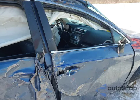 2017 Subaru Outback 2.5I Limited из США, поврежденный, VIN 4S4BSANC6H3367972